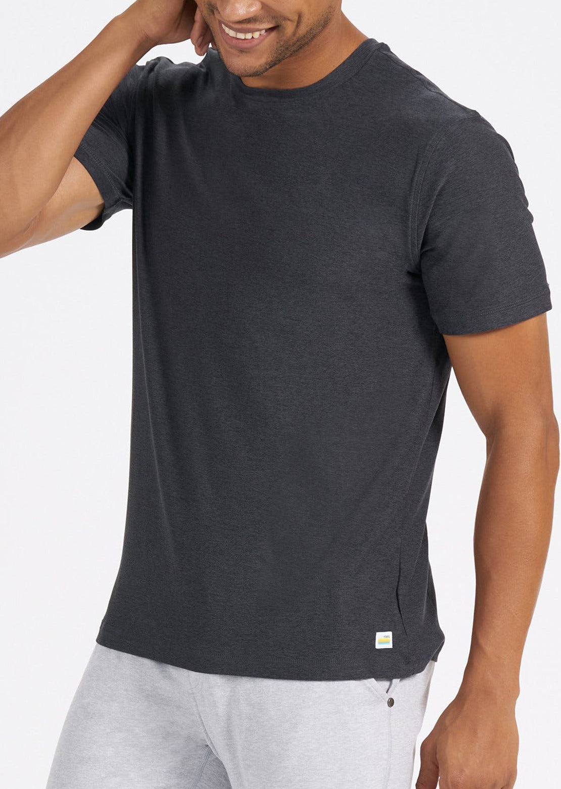 Vuori Men&#39;s Strato Tech T-Shirt Cloud Heather