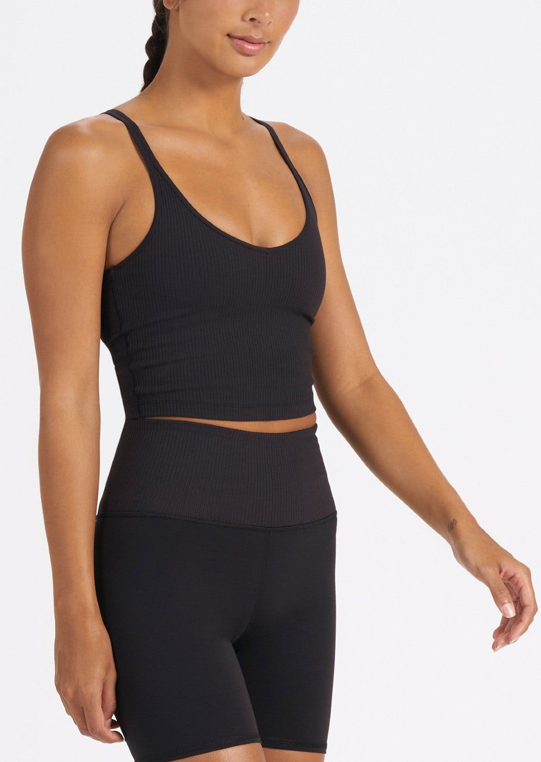 Vuori Women&#39;s Rib Crop Tank Top Black VW189
